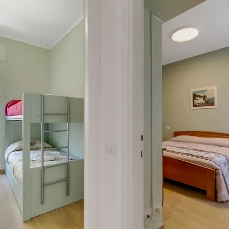Il Giardino Di Dante Center: 2br Terrace - Happy Apartment Stresa