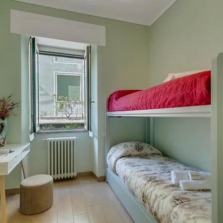 Il Giardino Di Dante Stresa Center: 2Br Terrace Flat - Happy Rentals *
