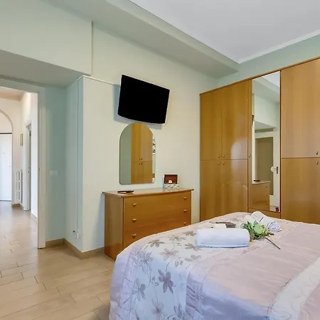 Il Giardino Di Dante Center: 2br Terrace - Happy * Stresa