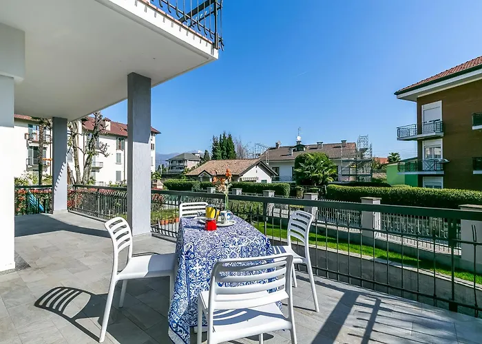 Apartment Il Giardino Di Dante Center - Happy Stresa