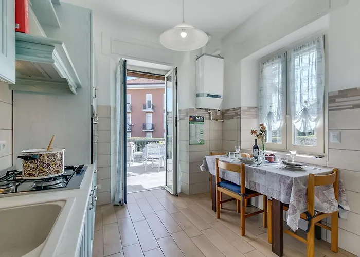 Il Giardino Di Dante Center - Happy * Стреза