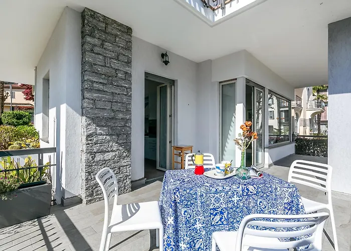 Apartment Il Giardino Di Dante Center - Happy